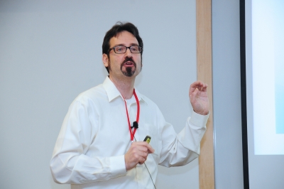 Kruse Speaks at First IAS-CERN Workshop