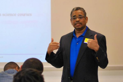Howell Speaks to Hillside High Teens