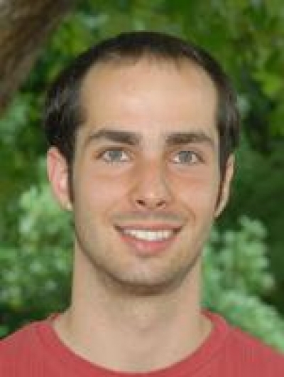 Finch Successfully Defends Thesis